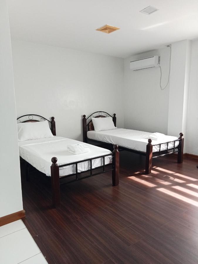 Playa Alba Beach Front And Resort San Antonio  Bagian luar foto